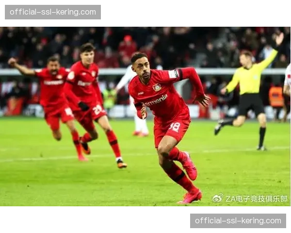 欧联杯：勒沃库森补时阶段绝平卡拉巴赫，将比赛拖入加时