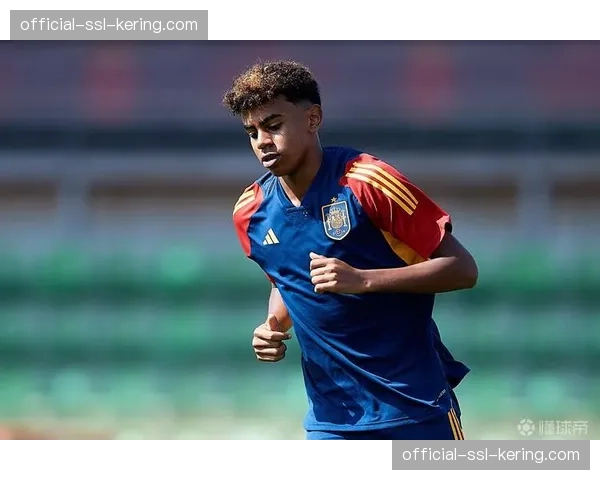 西班牙足协提议从下赛季起，西甲联赛引入脑震荡临时换人规则