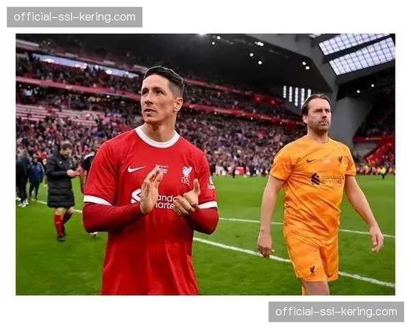 利物浦球迷宣布安菲尔德抗议：赚创纪录收入还涨价，诉求被无视