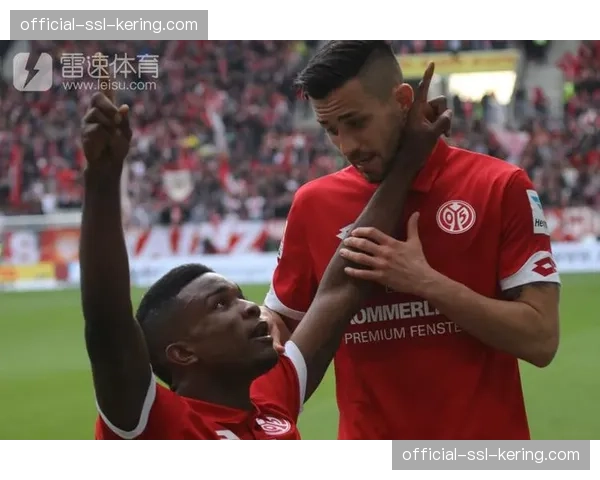 美因茨vs弗赖堡中游对决，两队伤病名单影响战术部署